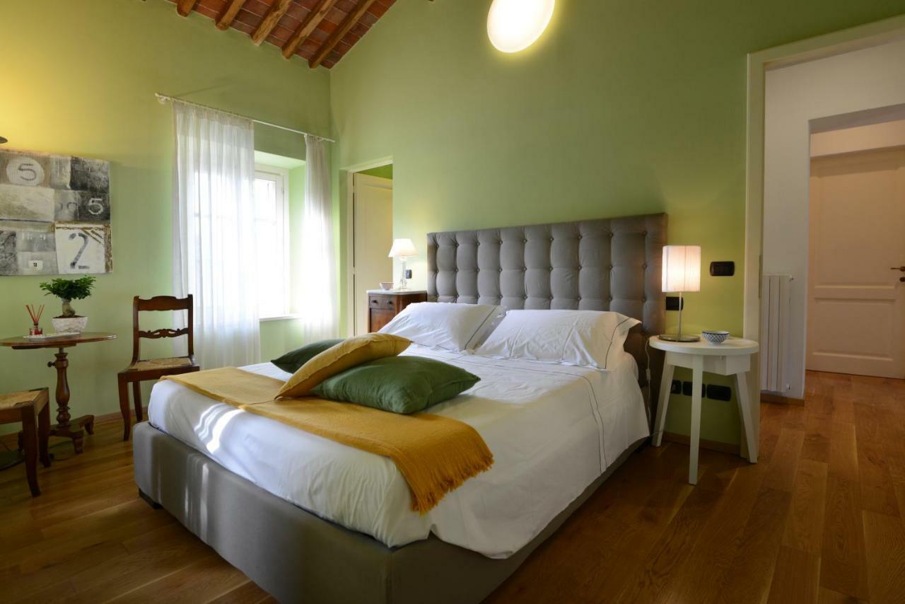 Ai Santinelli Bed & Breakfast Vorno Exterior photo